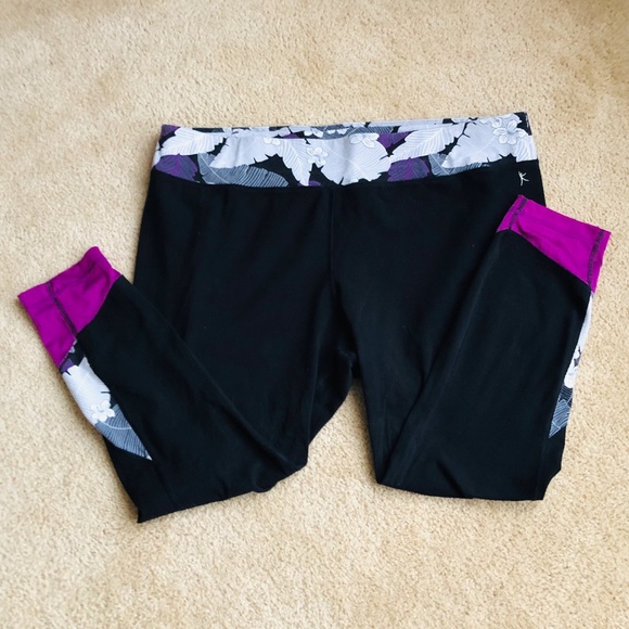 Danskin Pants - Fabulous Workout Leggings by Danskin